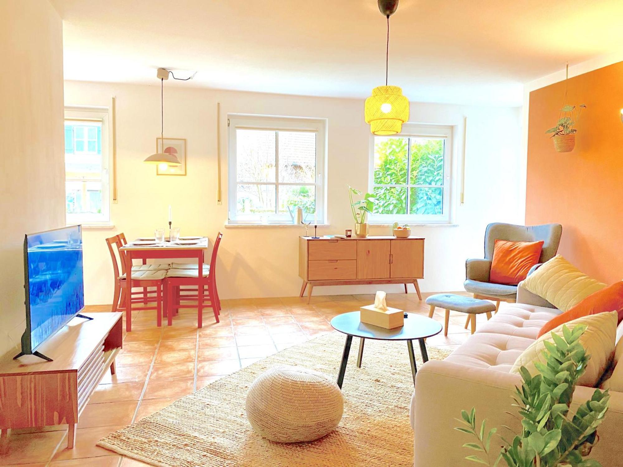 Snug Stays I 3 Zimmer Design Apartment Am See Mit Garten I Home Office I Highspeed Wifi Weßling Eksteriør bilde